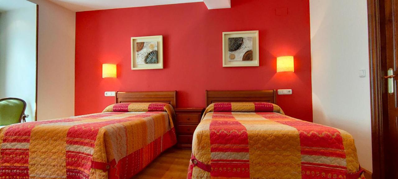 Hotel Rural La Plaza 캄포데카쏘 외부 사진