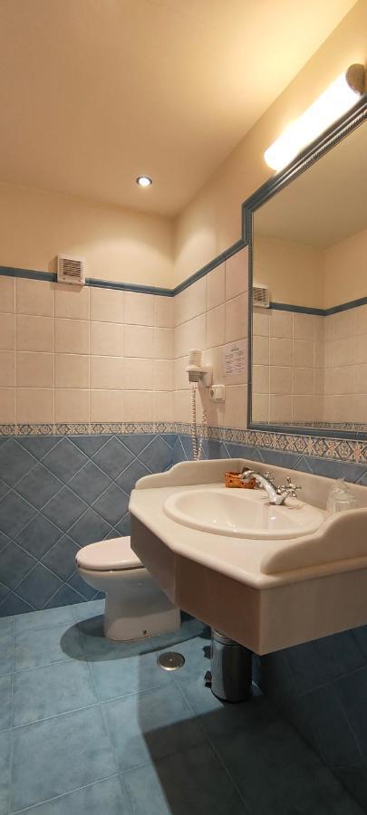 Hotel Rural La Plaza 캄포데카쏘 외부 사진