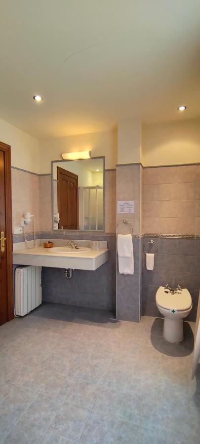 Hotel Rural La Plaza 캄포데카쏘 외부 사진