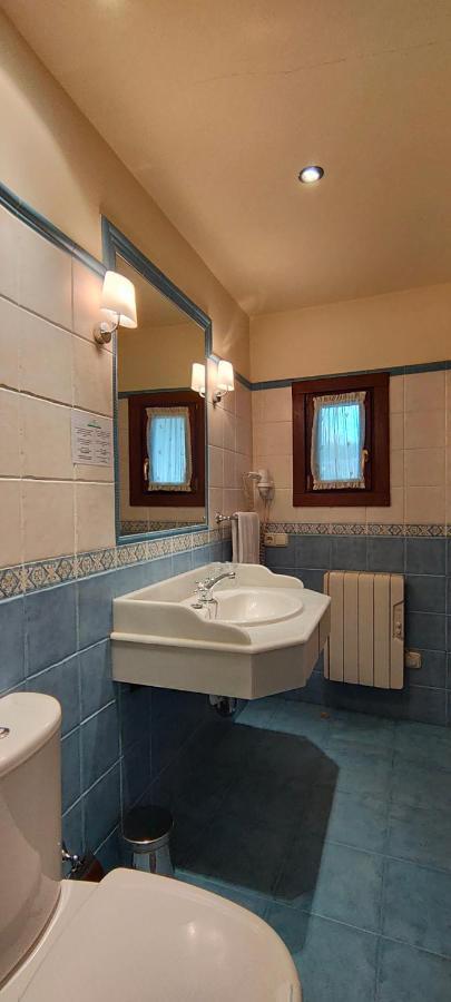 Hotel Rural La Plaza 캄포데카쏘 외부 사진